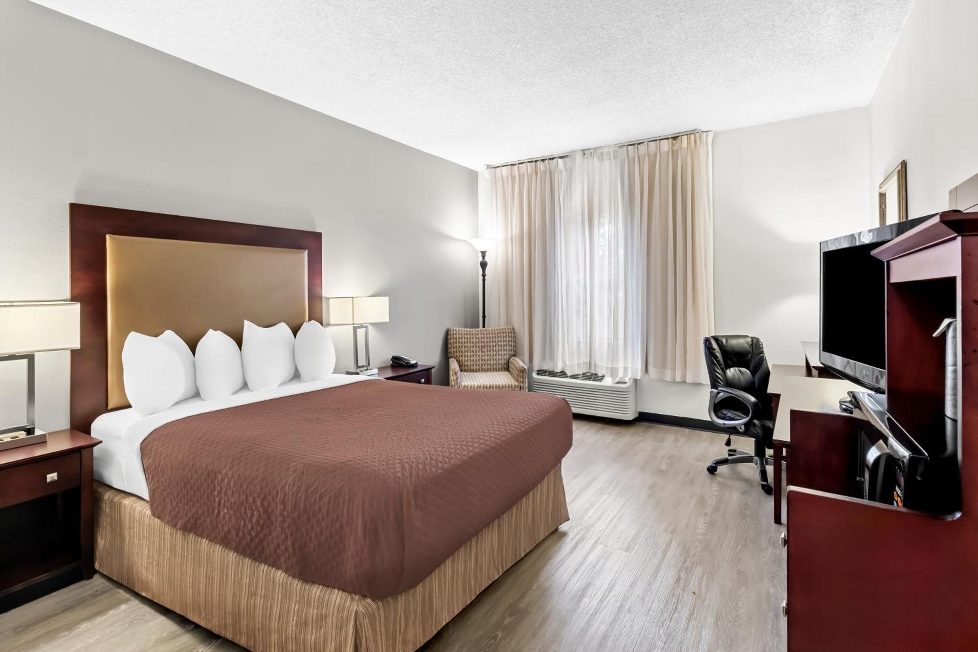 Red Lion Hotel Portland Airport Exterior photo