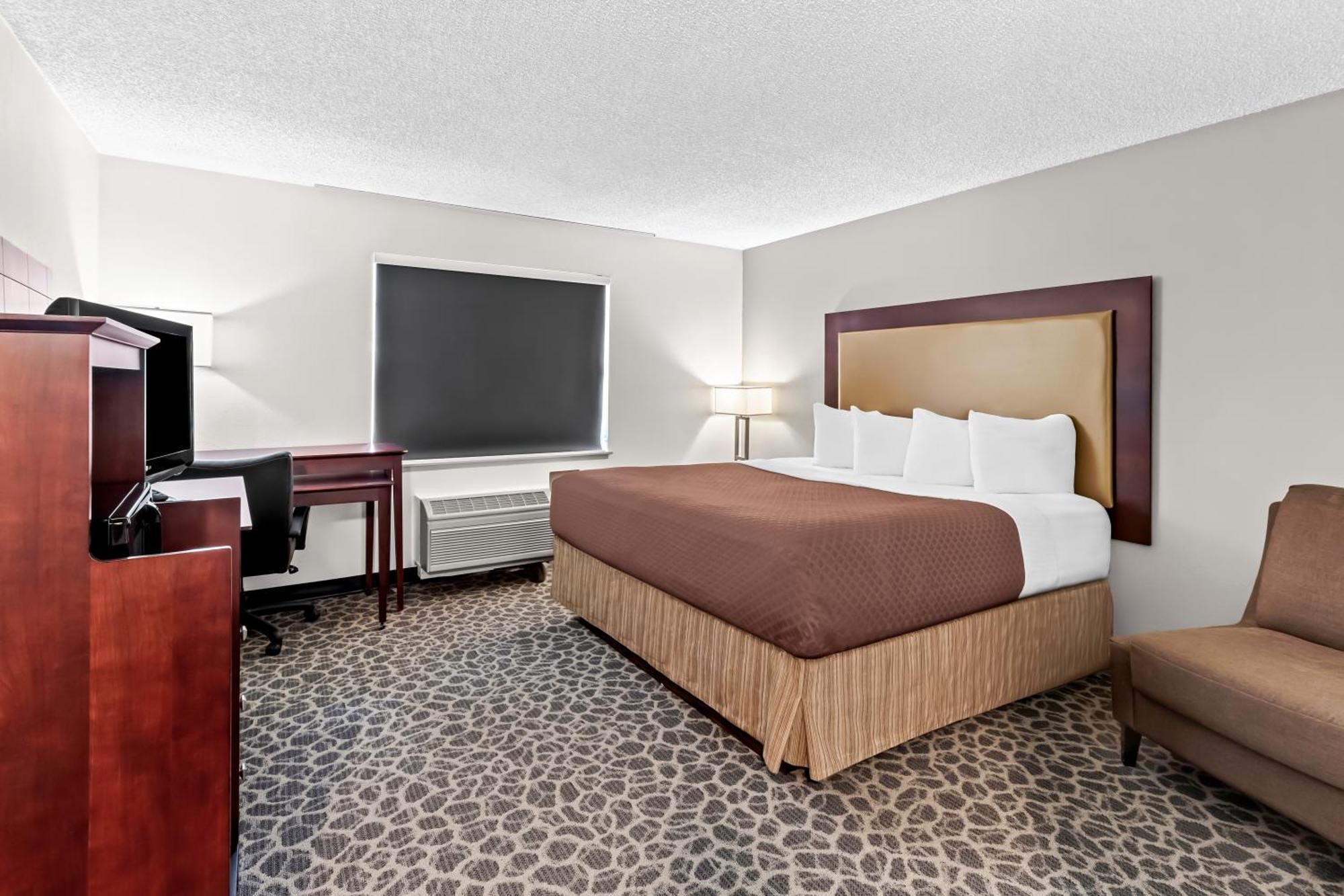 Red Lion Hotel Portland Airport Exterior photo